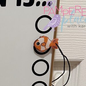 Magnet – Dorm Room Hanger